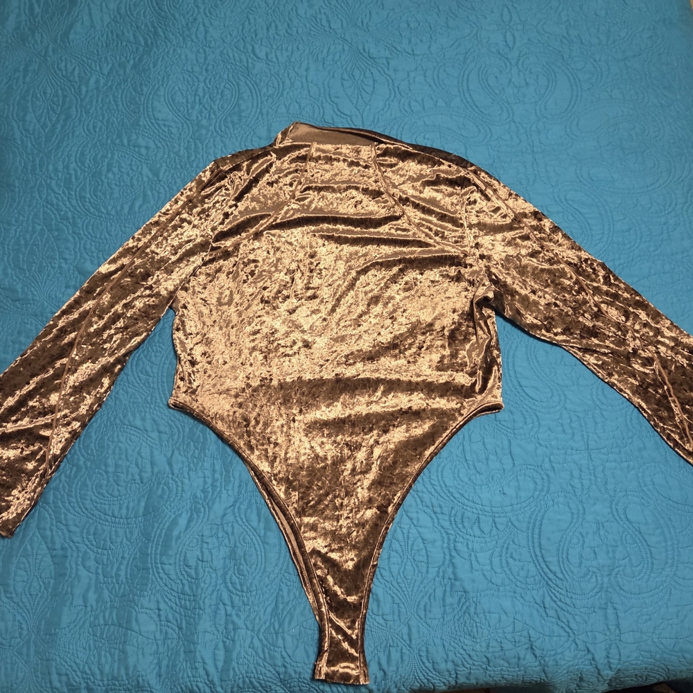 SHEIN Brown Velvet Bodysuit